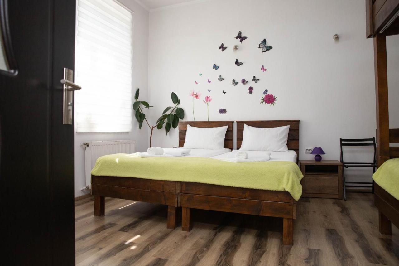 Cosy Apartment In City Centre Oradea Exteriér fotografie