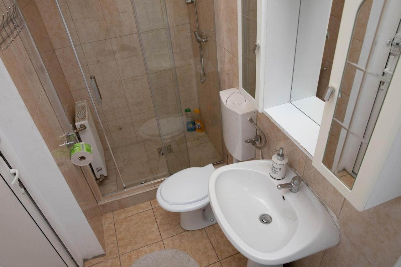 Cosy Apartment In City Centre Oradea Exteriér fotografie