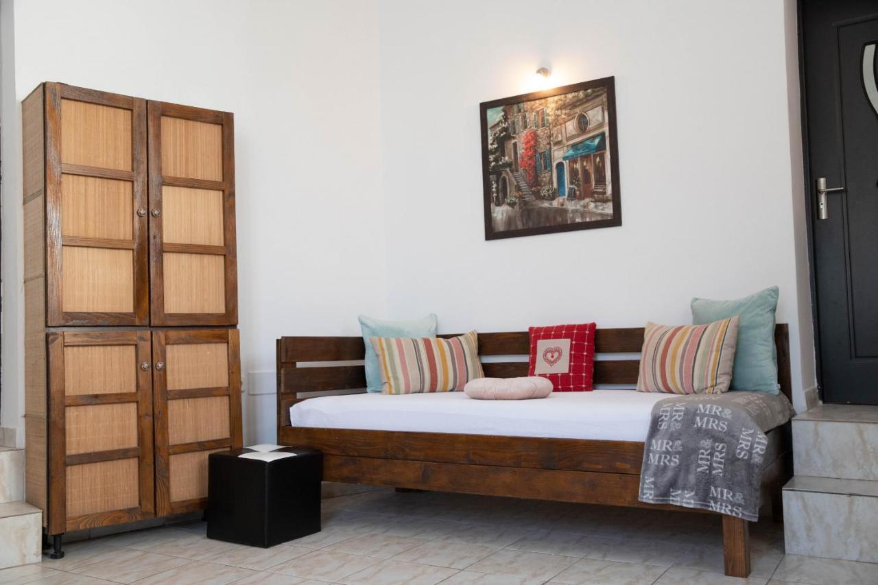 Cosy Apartment In City Centre Oradea Exteriér fotografie